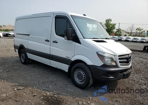 2015 Mercedes-Benz Sprinter 2500 z USA, uszkodzony, nr VIN WD3PE7CC4F5971474